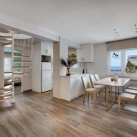 Vouliagmeni Stylish Homes By Blupine Apartamento