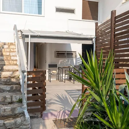 Apartamento Vouliagmeni Stylish Homes By Blupine *
